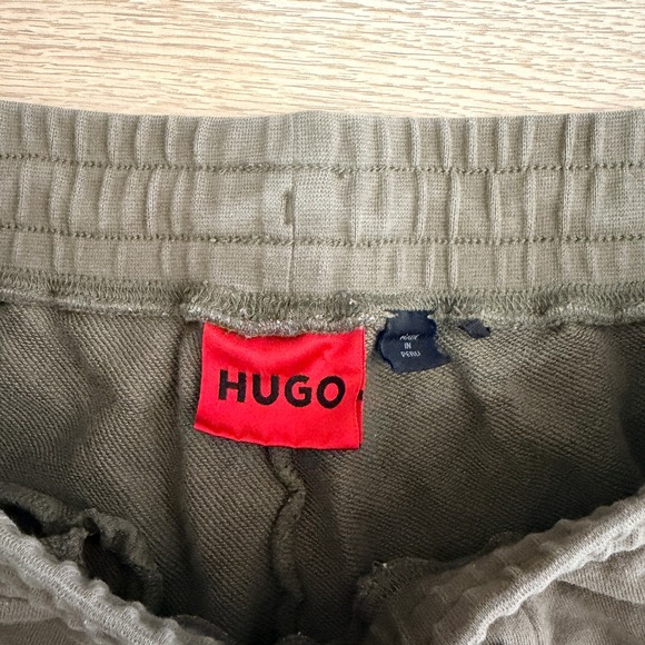 HUGO Hugo Boss Sweat Shorts Fleece Mens L Olive Green Cotton - Picture 3 of 8
